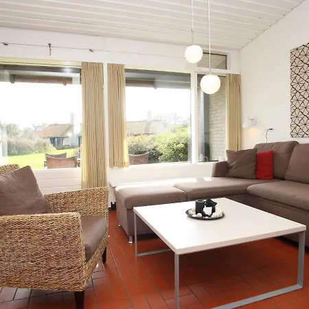 Holiday Xxv Tatil Evi *